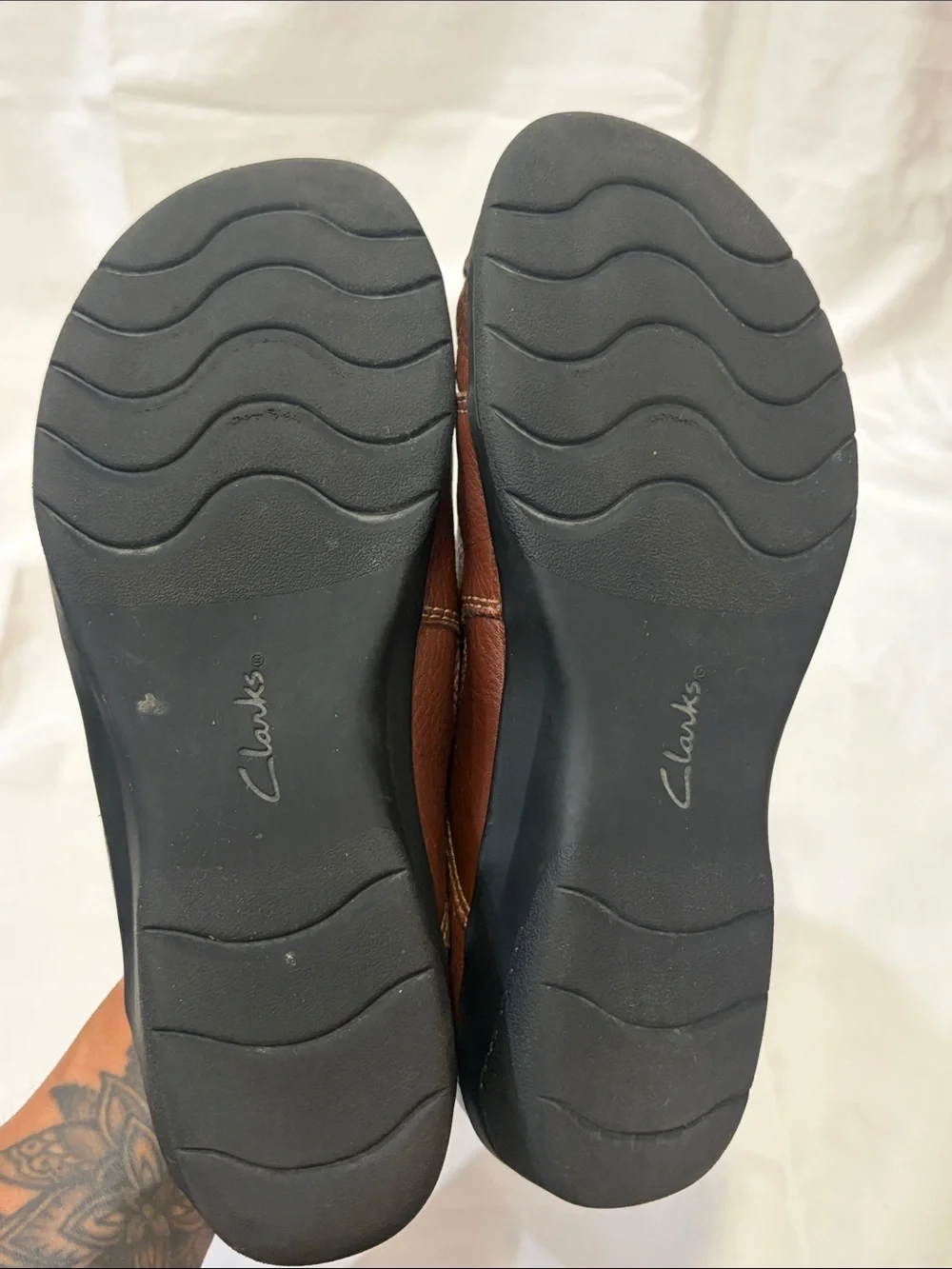Clarks smooth pebbled
